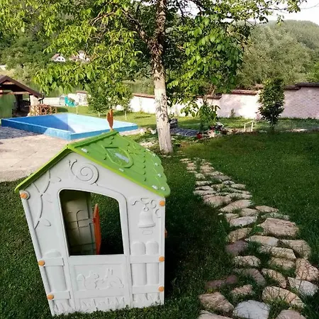 Bozanstvena Drina Сasa de vacaciones *